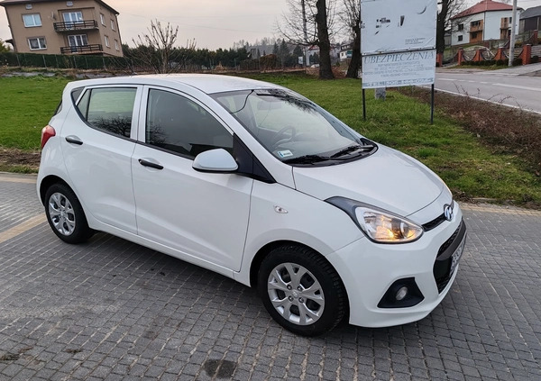 Hyundai i10 cena 26999 przebieg: 145713, rok produkcji 2016 z Wolbrom małe 742